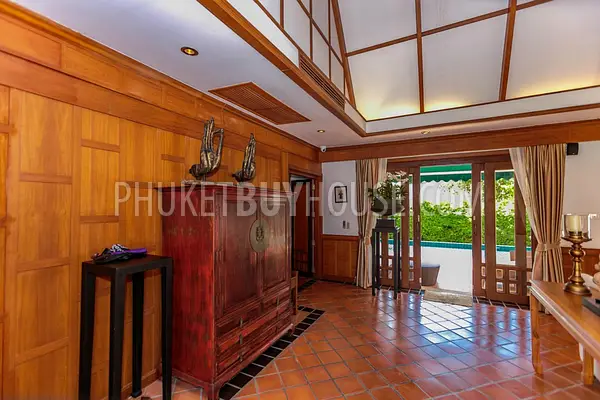 NAI5245: Thai Luxury Pool Villa 4 Bedrooms close to Nai Harn Beach. Photo #8