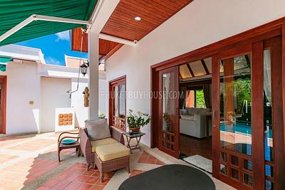 NAI5245: Thai Luxury Pool Villa 4 Bedrooms close to Nai Harn Beach. Photo #12