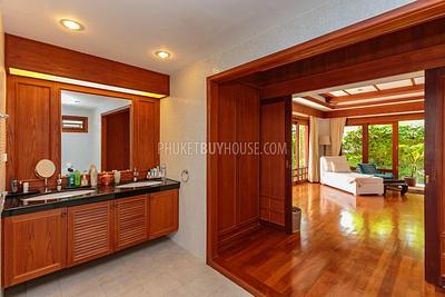 NAI5245: Thai Luxury Pool Villa 4 Bedrooms close to Nai Harn Beach. Photo #19