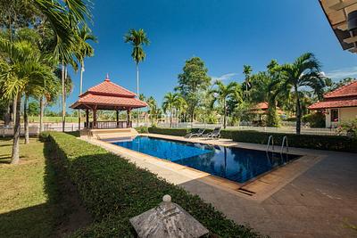 BAN5301: Luxury 3 Bedroom villa in Laguna. Photo #31