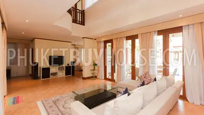 BAN5301: Luxury 3 Bedroom villa in Laguna. Photo #43