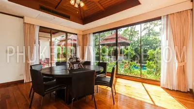 BAN5302: Luxury 3 Bedroom Pool Villa in Laguna. Photo #2