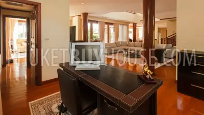 BAN5302: Luxury 3 Bedroom Pool Villa in Laguna. Photo #4