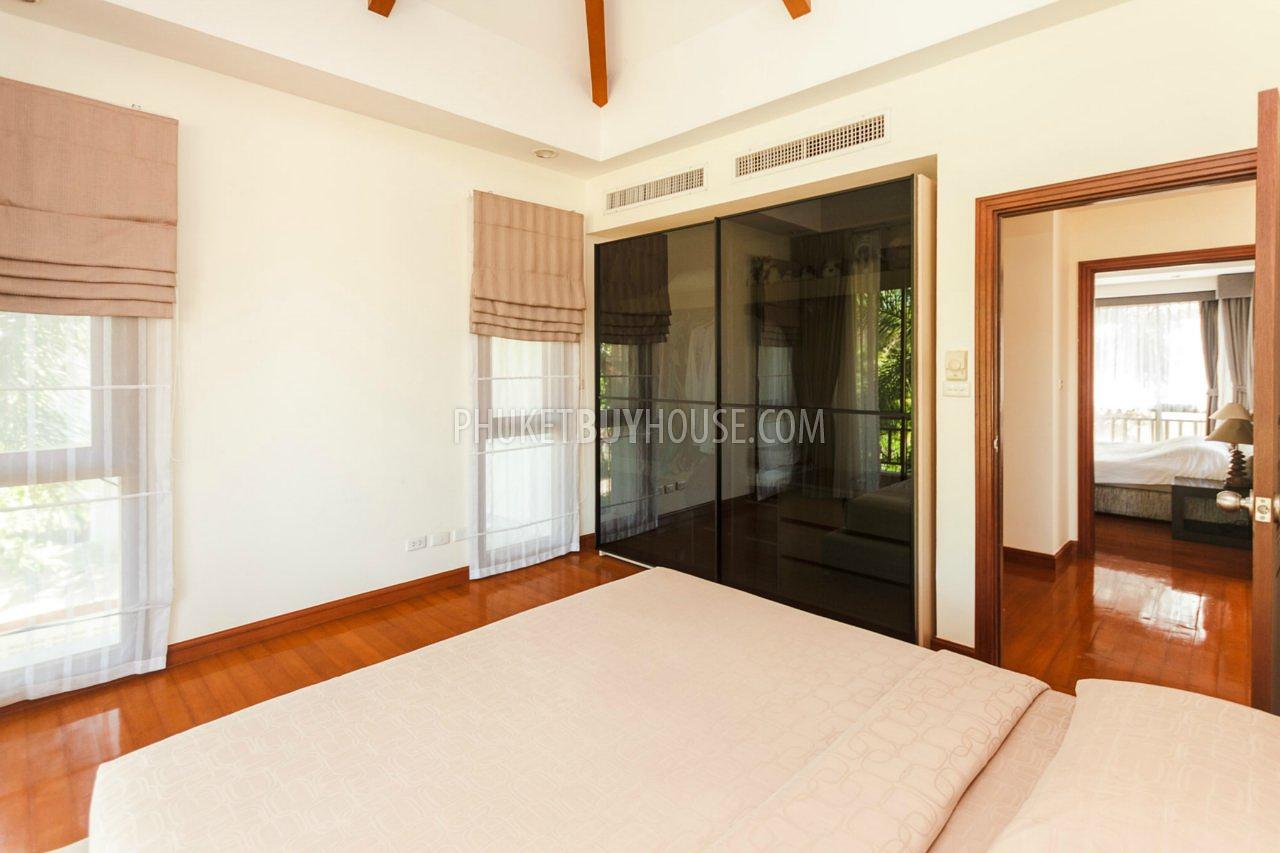 BAN5302: Luxury 3 Bedroom Pool Villa in Laguna. Photo #31