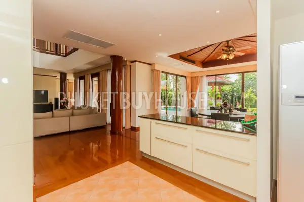 BAN5302: Luxury 3 Bedroom Pool Villa in Laguna. Fotoğraf #54
