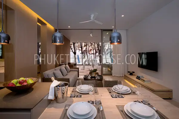 KAM5313: Luxury Condominium for Sale in Kamala Beachfront. Photo #17