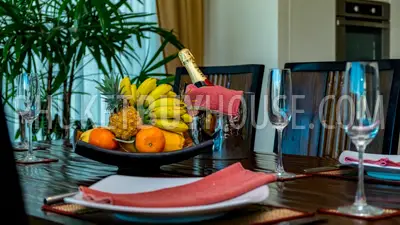 RAW5319: Luxury Sea View 2 Bedroom Apartment. Photo #44