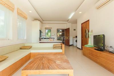 RAW5293: One Bedroom Apartment in Rawai. Photo #9