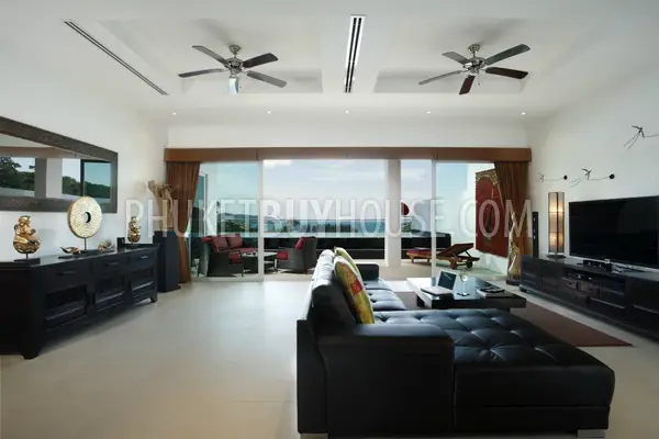 KAM5295: Luxury 3 Bedroom 4 Bathroom Apartment with Private Pool. Photo #7
