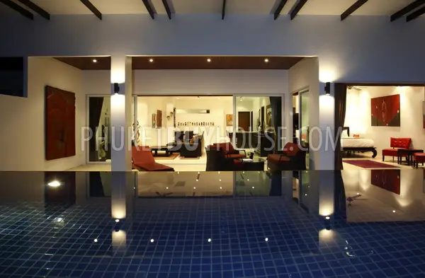 KAM5295: Luxury 3 Bedroom 4 Bathroom Apartment with Private Pool. Photo #10