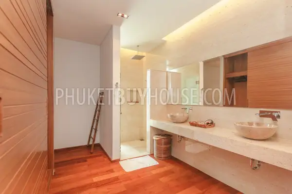 RAW5296: Five-Star Holiday Villa With Direct Access to Friendship Beach in Rawai. Фото #10