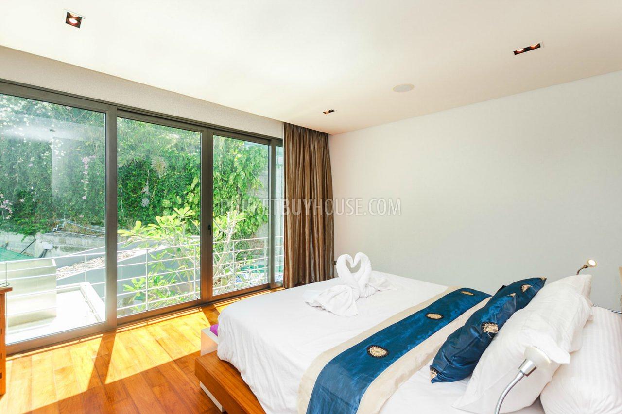 RAW5296: Five-Star Holiday Villa With Direct Access to Friendship Beach in Rawai. Фото #15