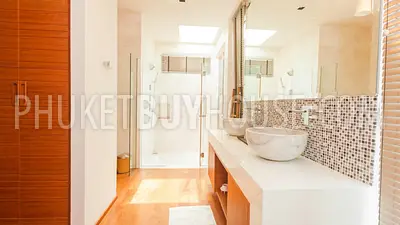 RAW5296: Five-Star Holiday Villa With Direct Access to Friendship Beach in Rawai. Фото #27