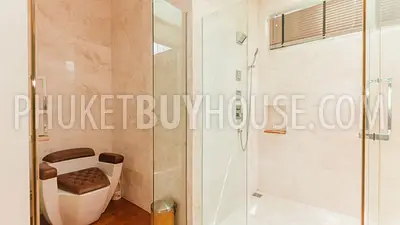 RAW5296: Five-Star Holiday Villa With Direct Access to Friendship Beach in Rawai. Фото #28