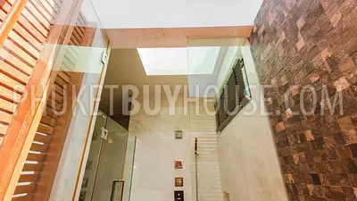 RAW5296: Five-Star Holiday Villa With Direct Access to Friendship Beach in Rawai. Фото #30