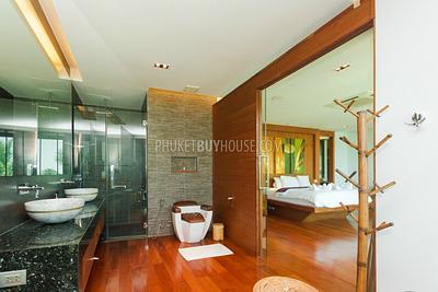 RAW5296: Five-Star Holiday Villa With Direct Access to Friendship Beach in Rawai. Фото #66