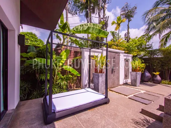 SUR5300: 3 Bedroom Pool Villa in Bang Tao. Photo #29