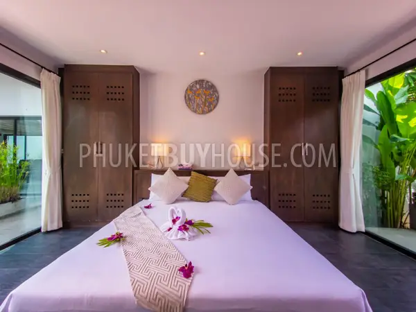 SUR5300: 3 Bedroom Pool Villa in Bang Tao. Photo #45