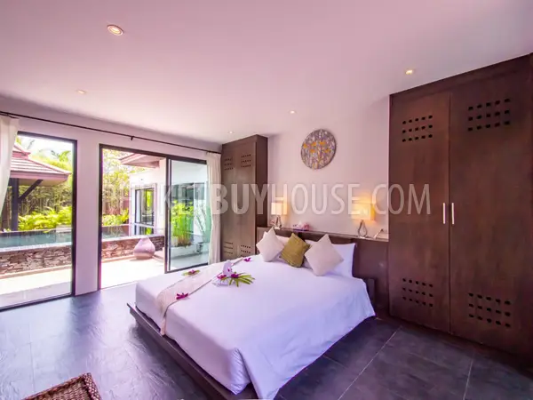 SUR5300: 3 Bedroom Pool Villa in Bang Tao. Photo #46