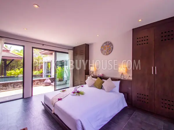 SUR5300: 3 Bedroom Pool Villa in Bang Tao. Photo #49