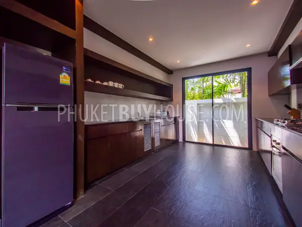 SUR5300: 3 Bedroom Pool Villa in Bang Tao. Photo #52