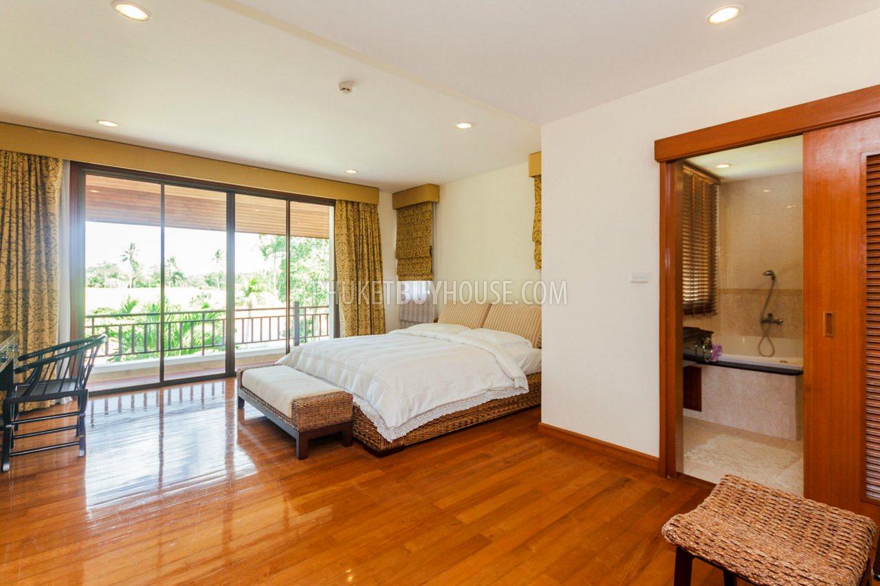 BAN5301: Luxury 3 Bedroom villa in Laguna. Photo #8