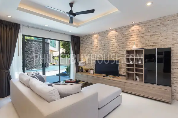 RAW5344: Premium 3 Bedroom Apartment in New Residential Complex in Rawai. Photo #6