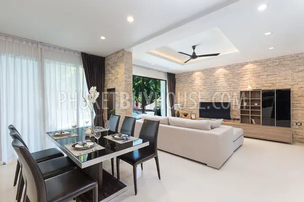 RAW5344: Premium 3 Bedroom Apartment in New Residential Complex in Rawai. Photo #8