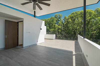 BAN5353: Corner Townhouse in Laguna. Photo #12
