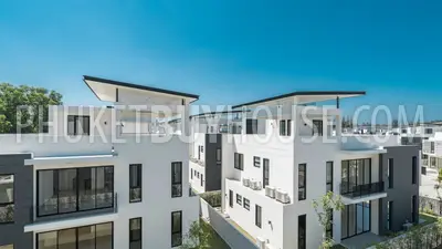 BAN5353: Corner Townhouse in Laguna. Fotoğraf #16