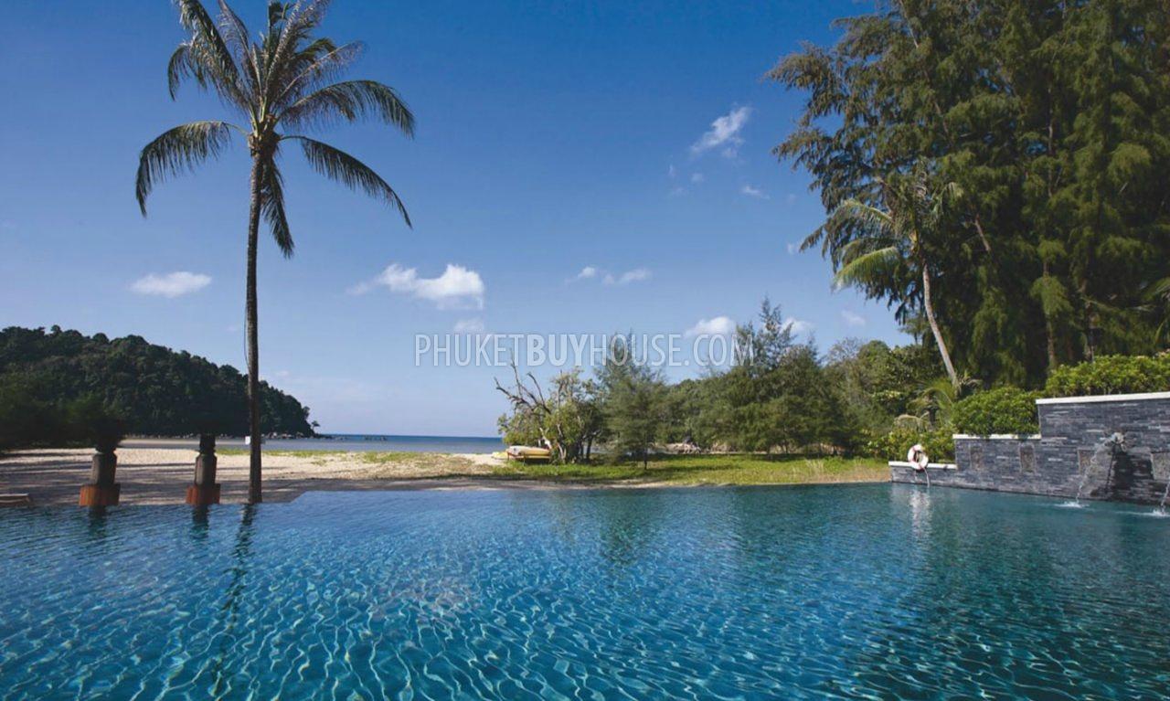LAY5323: Spectacular Five-Bedroom Residence at Layan Beach. Photo #6