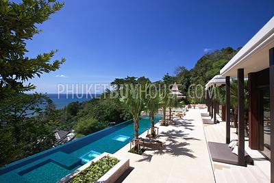 LAY5323: Spectacular Five-Bedroom Residence at Layan Beach. Photo #13