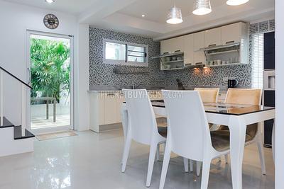 KAM5324: 2BD Townhouse оn Kamala Beach. Photo #18