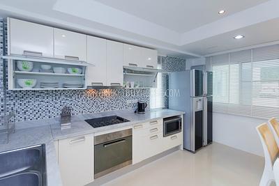 KAM5324: 2BD Townhouse оn Kamala Beach. Photo #20