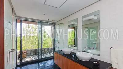 RAW5327: 4 Bedroom Pool Villa in Rawai for Quick Sale!. Photo #5