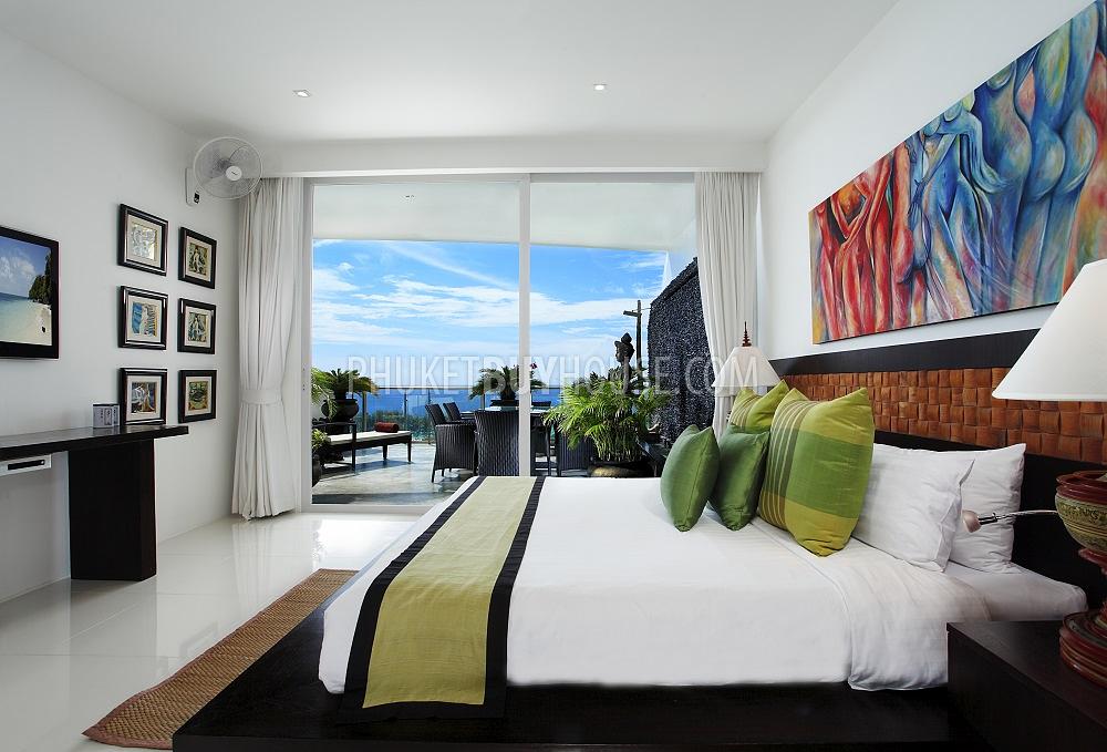 KAR5328: Luxurious Penthouse with Splendid Views Over Kata and Karon Beaches. Photo #18