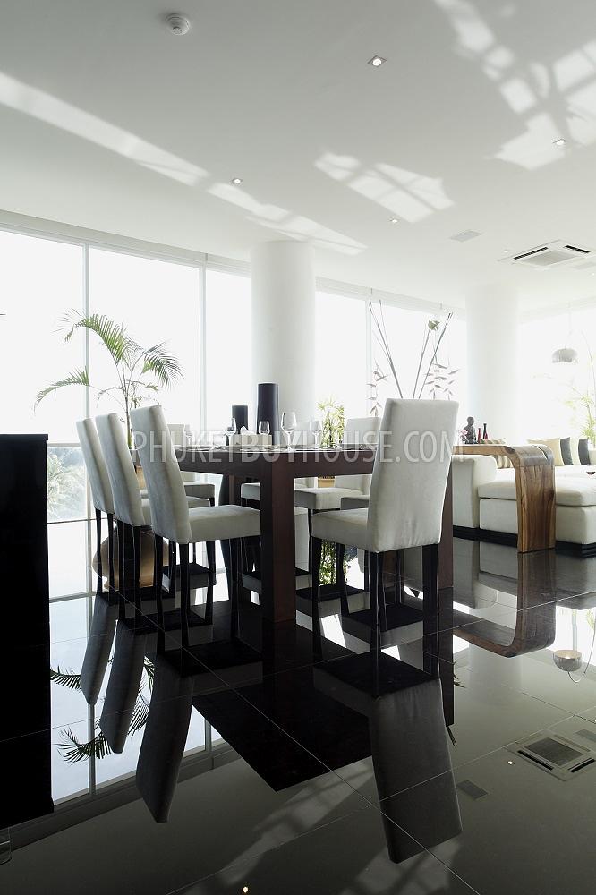 KAR5328: Luxurious Penthouse with Splendid Views Over Kata and Karon Beaches. Photo #25
