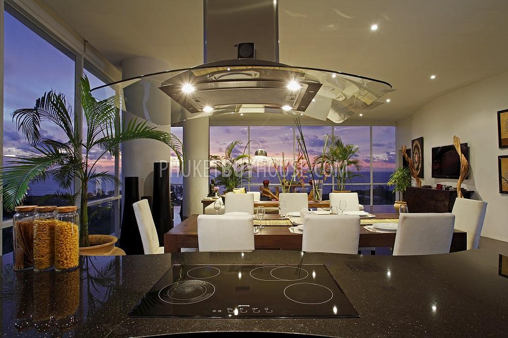 KAR5328: Luxurious Penthouse with Splendid Views Over Kata and Karon Beaches. Photo #27