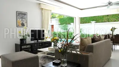 BAN5380: 3 Bedroom Luxury Villa in Bangtao. Fotoğraf #4