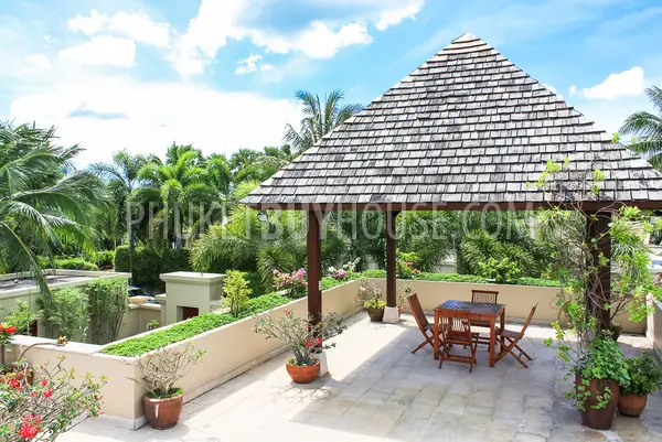 BAN5380: 3 Bedroom Luxury Villa in Bangtao. Fotoğraf #15