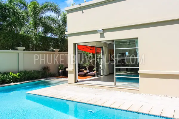 BAN5380: 3 Bedroom Luxury Villa in Bangtao. Fotoğraf #20