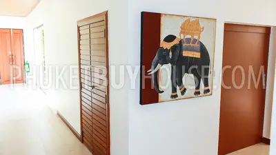 BAN5380: 3 Bedroom Luxury Villa in Bangtao. Fotoğraf #21