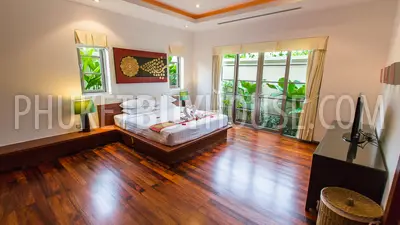 BAN5380: 3 Bedroom Luxury Villa in Bangtao. Fotoğraf #22