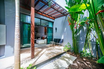 RAW5381: 3 Bedroom Private Pool Villa in Rawai. Photo #8