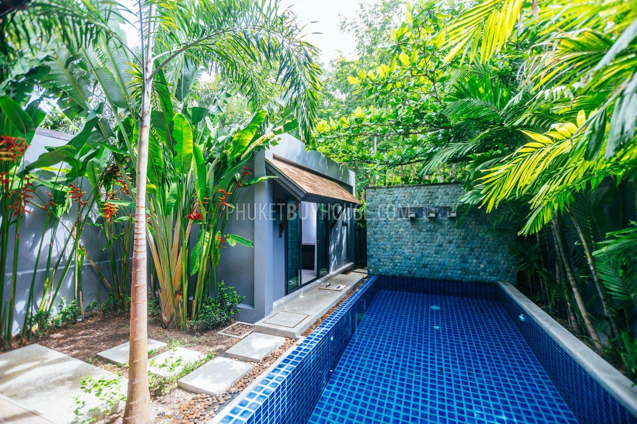 RAW5381: 3 Bedroom Private Pool Villa in Rawai. Photo #12