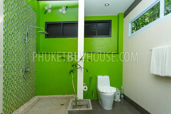 RAW5383: Spanish Style 4-bedroom Villa in Rawai. Photo #3
