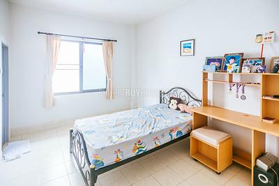 RAW5386: 4 Bedroom House in Rawai. Photo #9