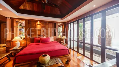 NAI5400: Beautiful 4 Bedroom Villa in Nai Harn. Photo #2