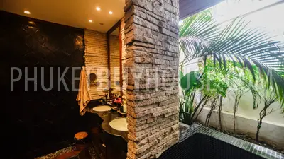 NAI5400: Beautiful 4 Bedroom Villa in Nai Harn. Photo #8