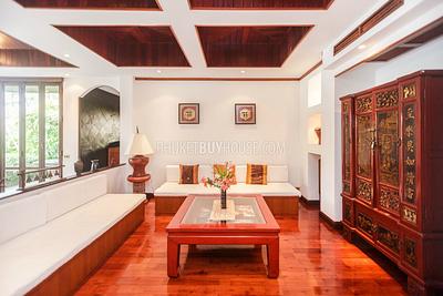 NAI5400: Beautiful 4 Bedroom Villa in Nai Harn. Photo #11